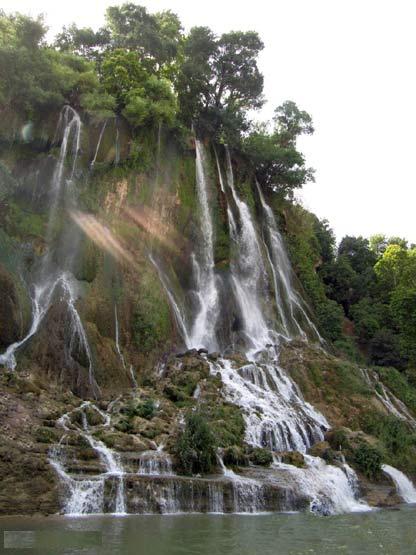 آبشار بیشه لرستان از جاذبه های توریستی و گردشگری